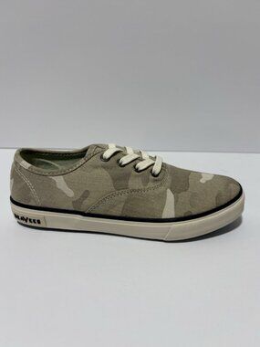 SeaVees Big Kids’ Legend Sneakers Cream Camo, Boys’ Size 3Y